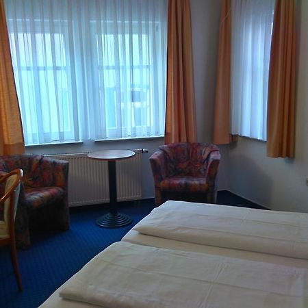 Hotel Loewensteiner Hof Haus Am Neuplatz Wertheim Luaran gambar