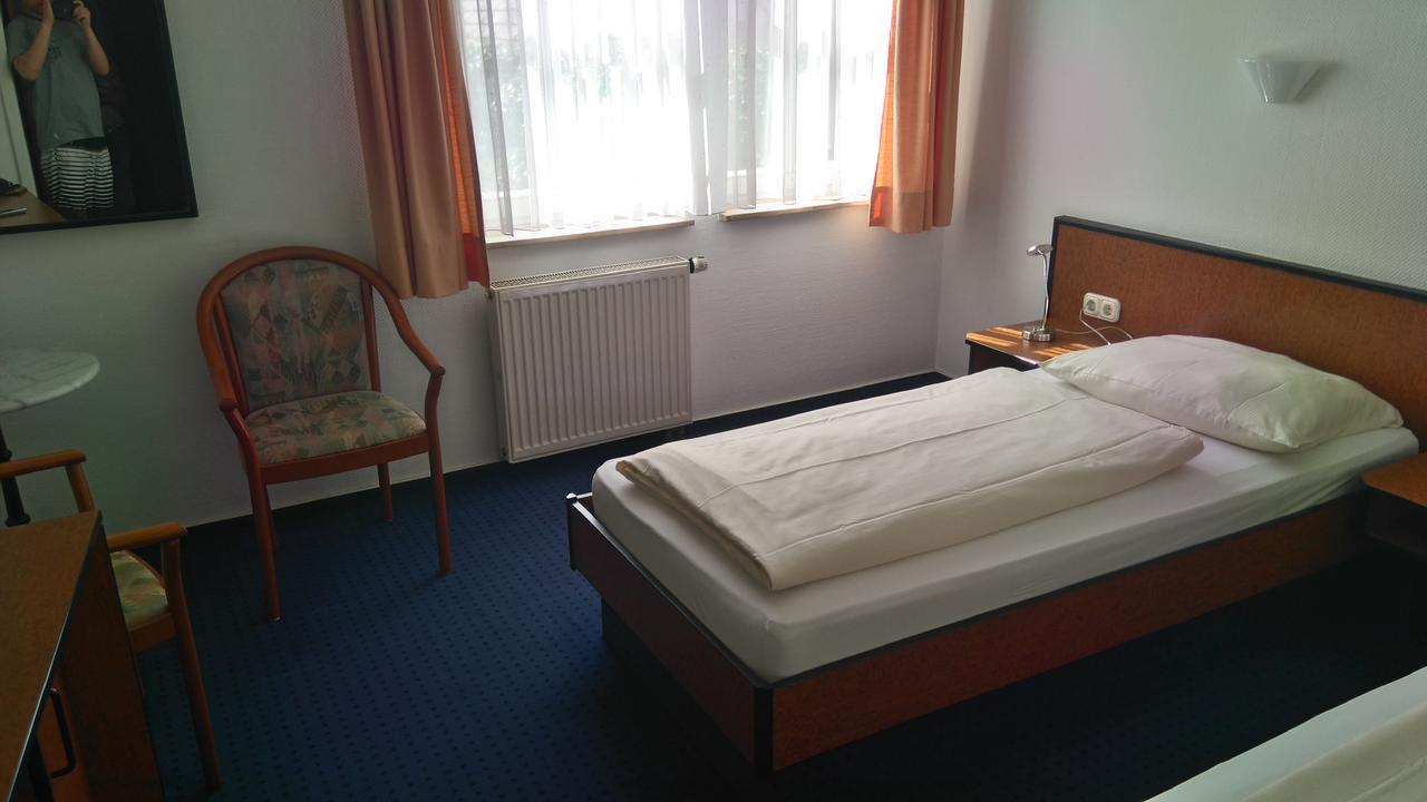 Hotel Loewensteiner Hof Haus Am Neuplatz Wertheim Luaran gambar