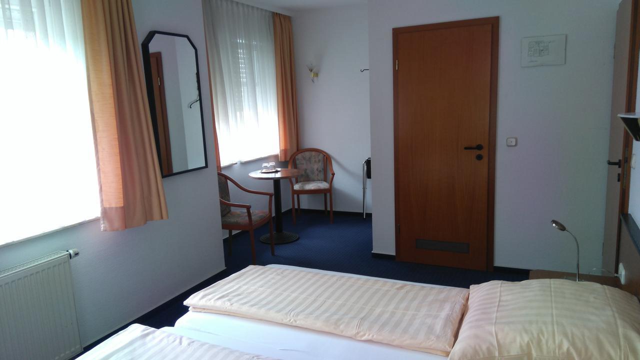 Hotel Loewensteiner Hof Haus Am Neuplatz Wertheim Luaran gambar